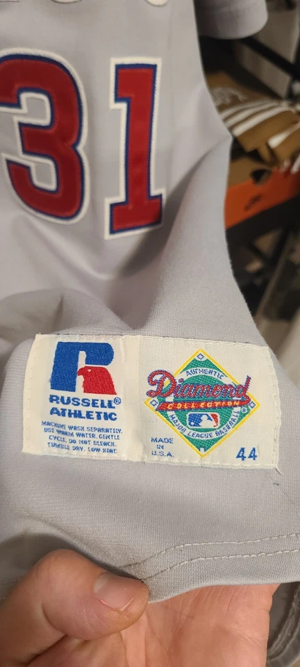 Camiseta Auténtica Greg Maddux de los Chicago Cubs Colección Russell Diamond 44 #31 Foto 3 de 4