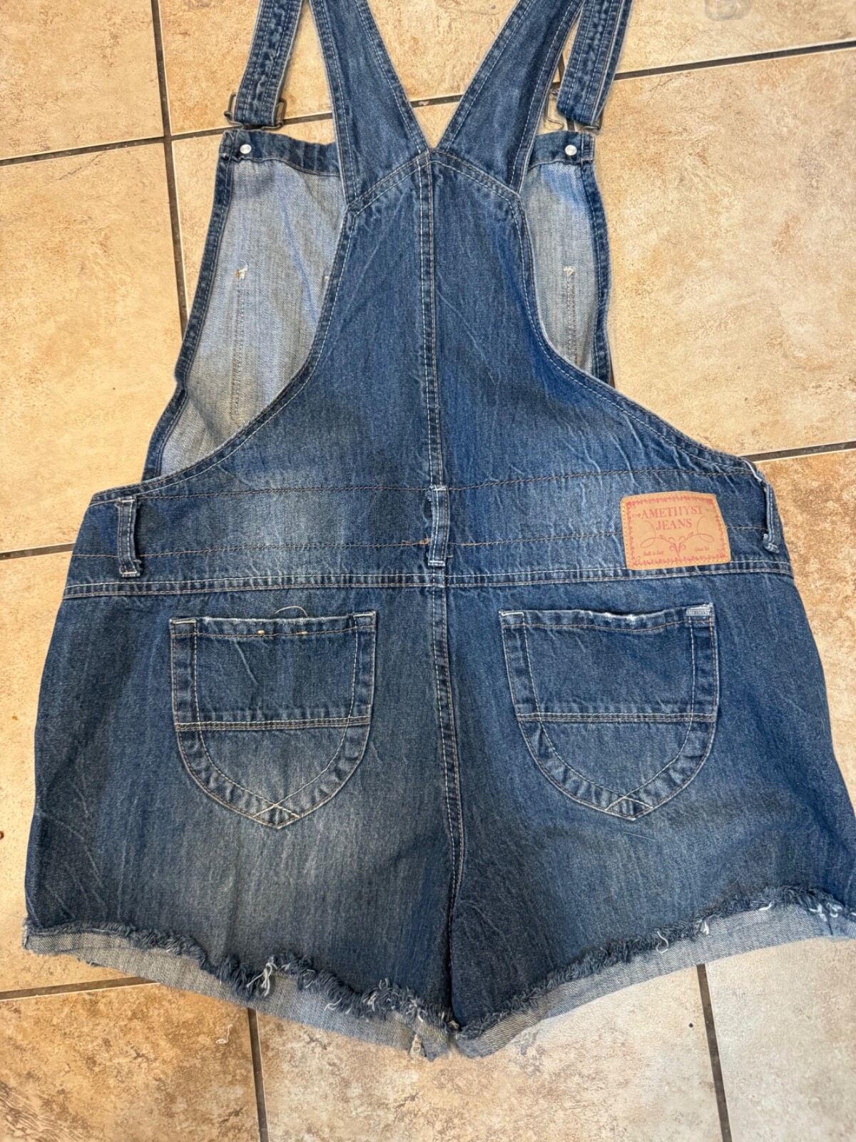 Picture 2 of 2