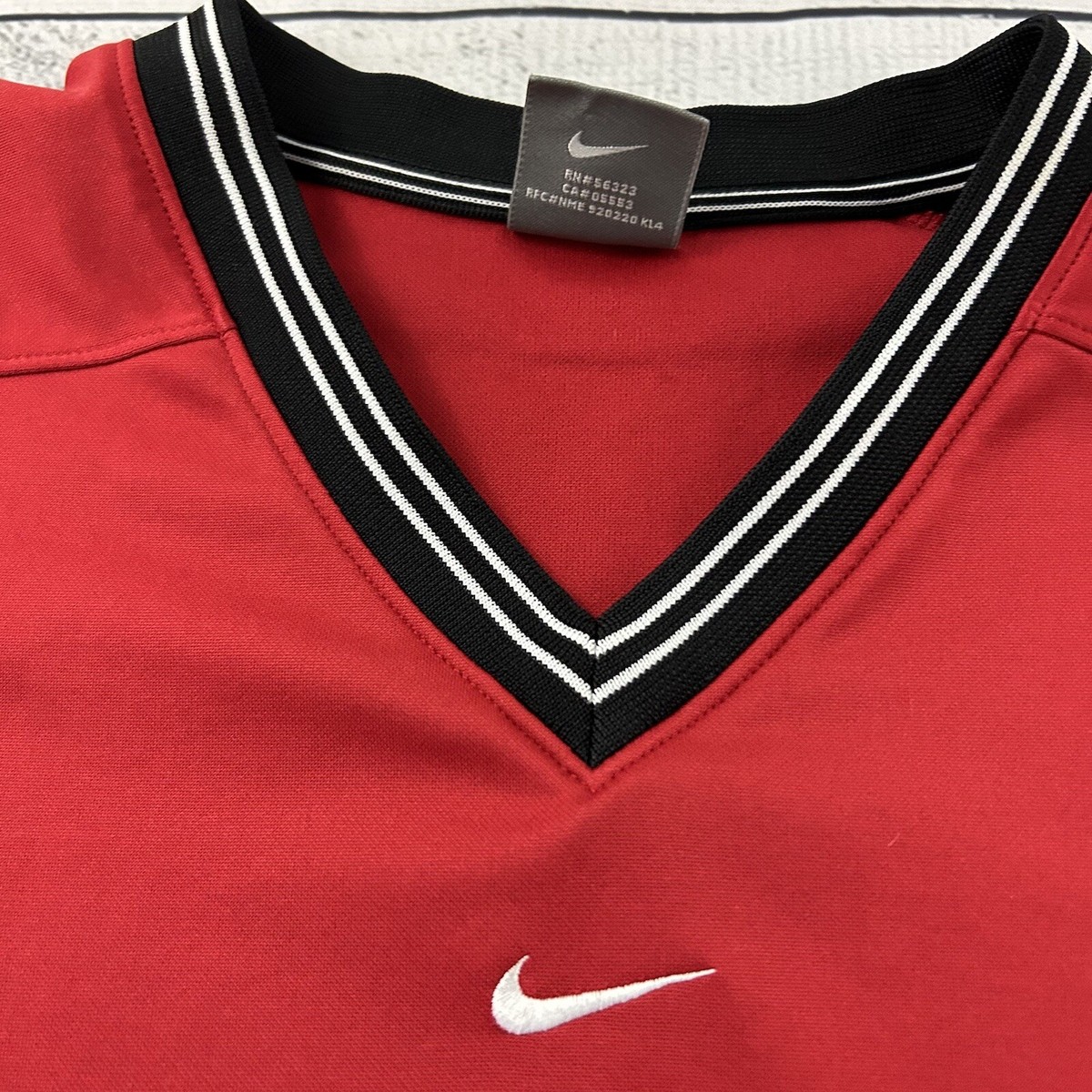 90s NIKE サッカーシャツ Vネック レッド 赤色 オールド ヴィンテージ Vintage Nike Center Check V Neck Short Sleeve Jersey Shirt