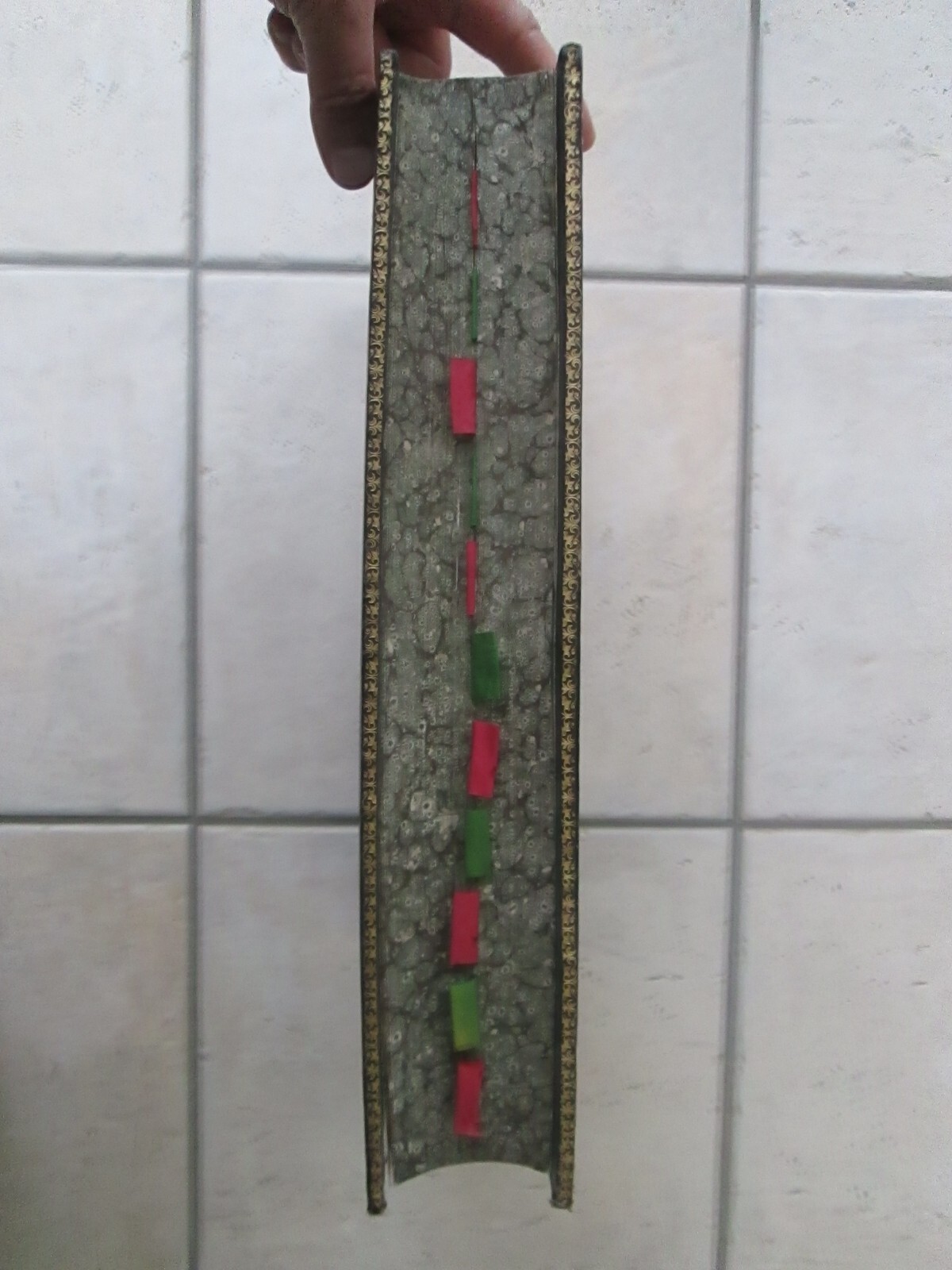 Picture 23 of 24