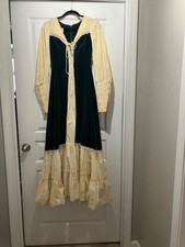 Vintage 1970s Gunne Sax dress