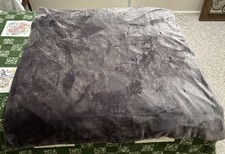 Sunbeam Gray Heated Plush Throw/Comforter 50" x 60" 3 Settings 3 Hour Auto Off