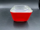 Vintage Pyrex 501-B Red Refrigerator Dish 1-1/2 Cup with Lid USA Chipped Lid