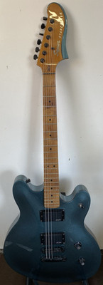 Squier Starcaster Contemporary Series aktive E-Gitarre (sehr guter Zustand, kostenloser Versand)