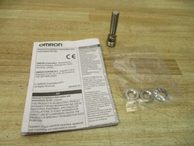 Omron E2E-X2D1-M1 Proximity Sensor E2EX2D1M1 W/ Hardware