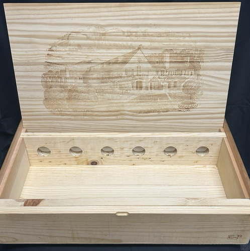 Vintage Jordan Vineyard Wine Box, Sonoma County, 6-Bottle Box - Picture 2 of 3