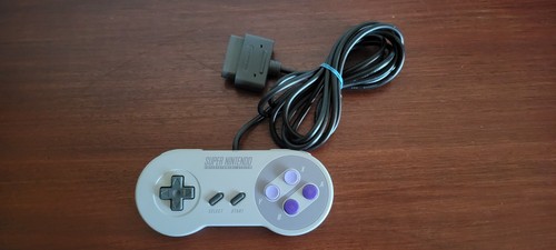 Super Nintendo SNES Console With Starfox - Gray (NTSC-U/C) - Picture 14 of 23