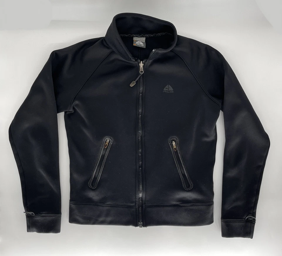 Chaqueta básica negra vintage Nike ACG cremallera completa con bolsillos talla pequeña (4-6) Foto 2 de 4