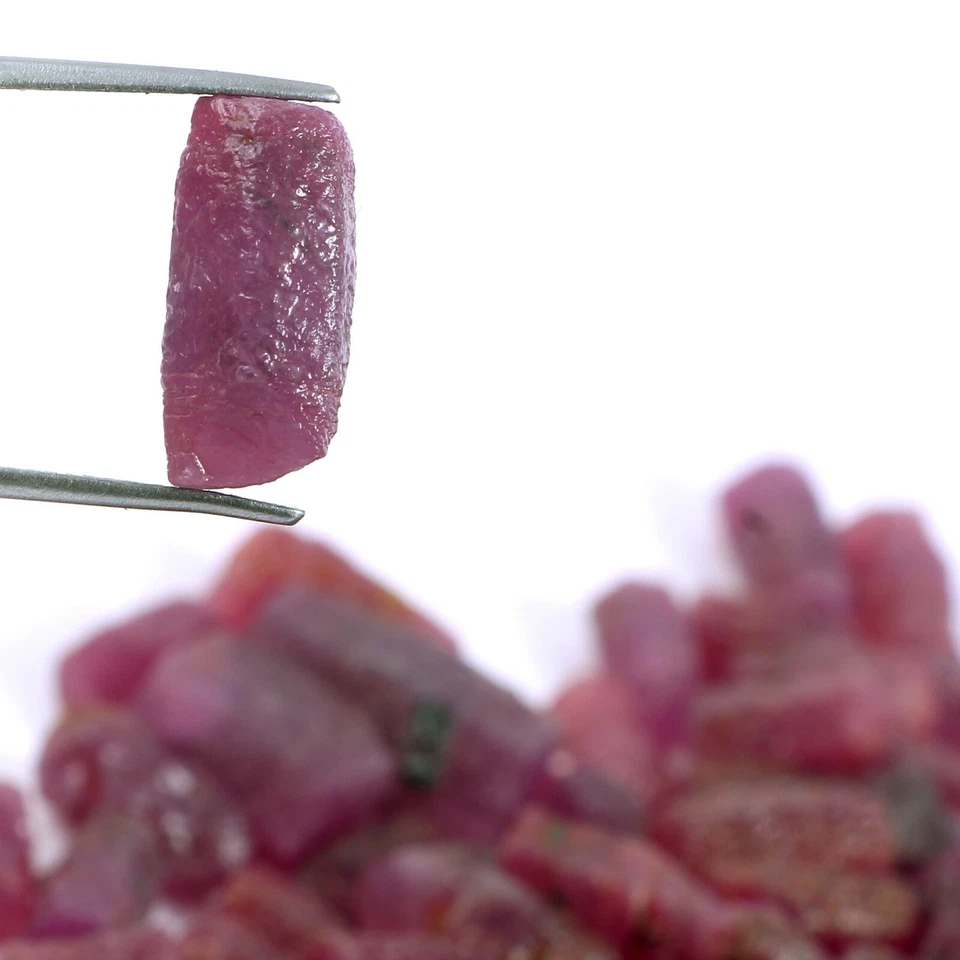 100% Natural Mozambique Red Ruby Facet Grade Gemstone Rough Lot AAA+ 300.00 Ct  - Image 4 of 4