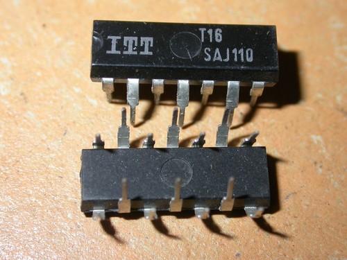 SAJ110 Frequenzteiler ITT Bauform B DIL Ersatzteil L#025-5 - Bild 3 von 4