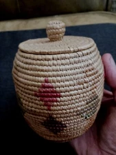 **AWESOME  VINTAGE NATIVE AMERICAN BASKET  HOOPER BAY ESKIMO YUPIK VERY FINE  *