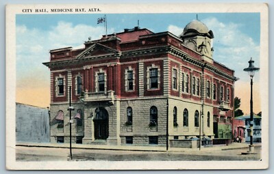 City Hall Medicine Hat Alberta Canda White Border Postcard