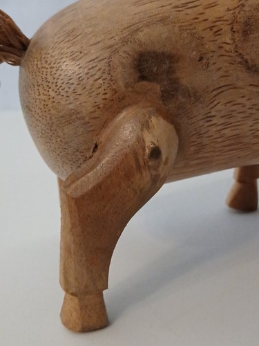 Vintage Wooden Pig. Hand Carved Decorative Folk Art Figure/Ornament. - Picture 18 of 22