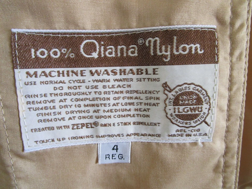 Gabardina Misty Harbor Qiana nailon dorado champán vintage para dama talla 4 Usado en excelente estado Foto 4 de 4