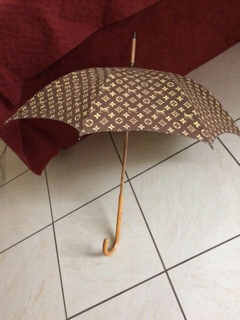 Vintage 1960s LOUIS VUITTON Wood Handle Cotton Fabric Umbrella