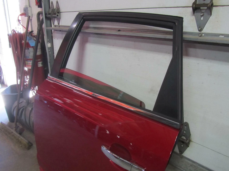 12-15 CHEVY CAPTIVA Left Rear Door Crystal Claret Tintcoat Red Handle Glass AKN Foto 2 de 4