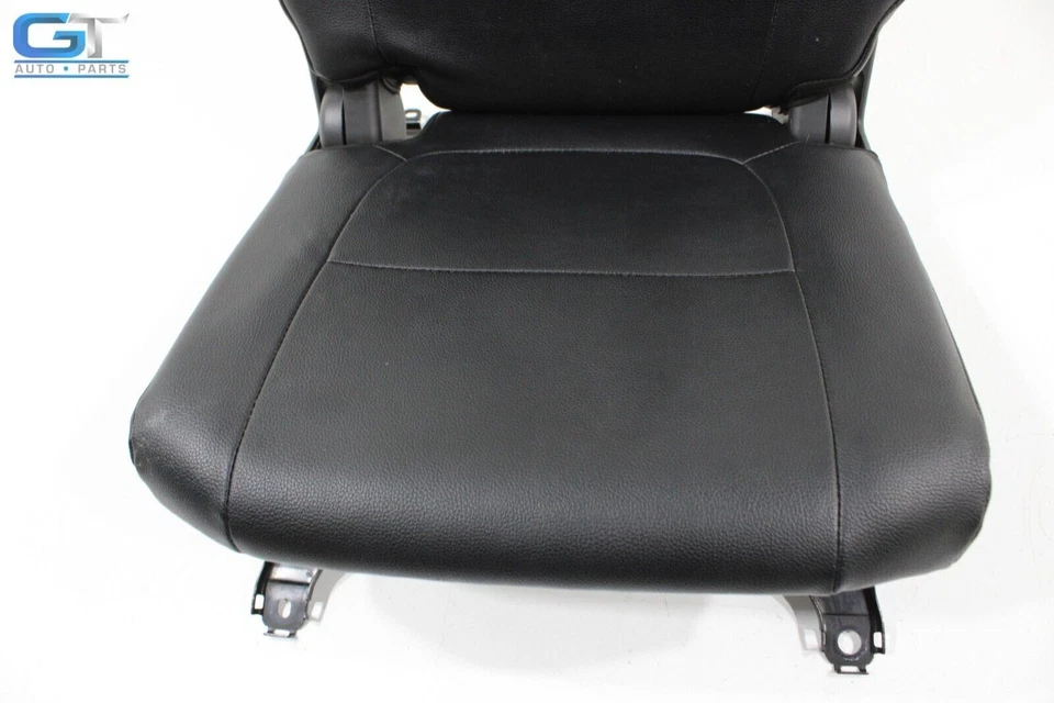 MITSUBISHI OUTLANDER 2016-2018 tercera fila asiento lateral izquierdo completo OEM Foto 3 de 4