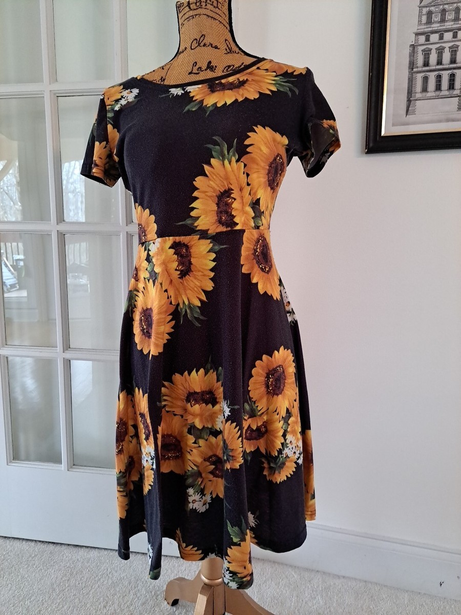 huhot casual dresses Womans Summer Daisy Flared Swing Dress Knee length Size Small Poly Spandex Color:CABERNET santa smocked Denim Plaid Sleeveless Maxi Formal dress