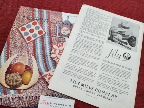 Vintage 1954 MODERN CROCHET 75 & DOILIES to TREASURE 1600 Lily Design Books FS - Picture 4 of 9