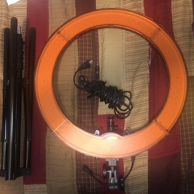 18 INCH RING LIGHT with Tripod Stand