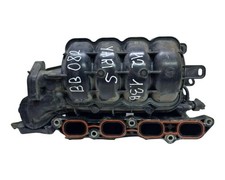 TOYOTA YARIS P9 Ansaugbrücke 1.30 Petrol 2012 30154423