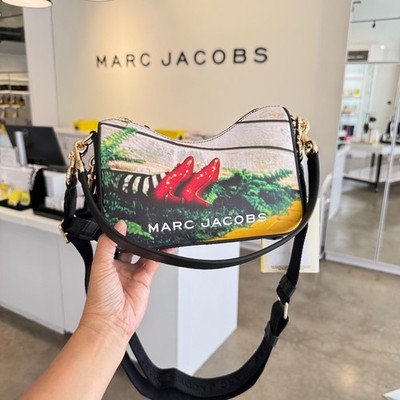 ♛新品未使用♛MARC JACOBS ショルダーバッグ Marc Jacobs x 'The Wizard of Oz' Small Convertible Drifter Should