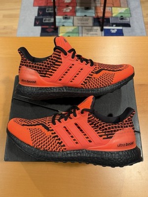 Size 8 - Men's Adidas Ultraboost 5.0 DNA Solar Red Black G54961