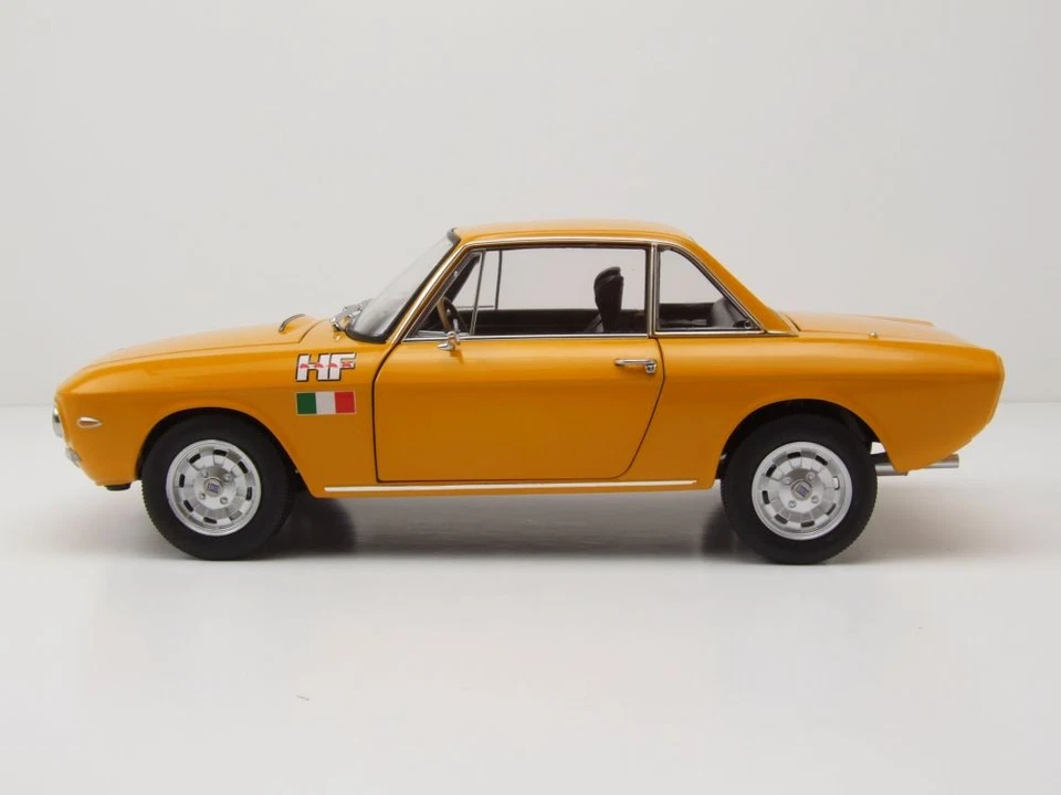 Lancia Fulvia 1600 HF Lusso 1971 orange Modellauto 1:18 Norev - Bild 3 von 4