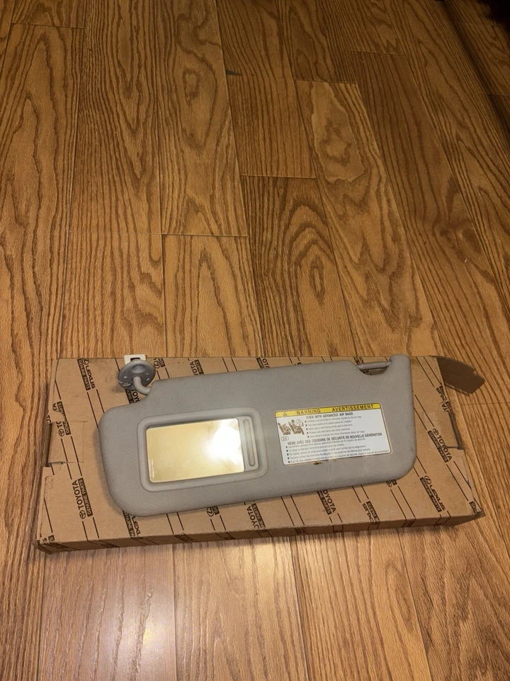 2016-2022 LEXUS RX 350L FRONT LEFT/DRIVER/ SUN VISOR  - Image 2 of 4