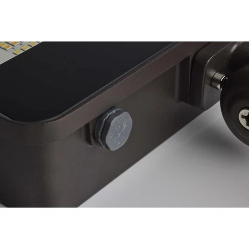 Nuvo Lighting 65/542 Brentwood LED 3.07 inch Bronze Flood Light - Picture 8 of 11