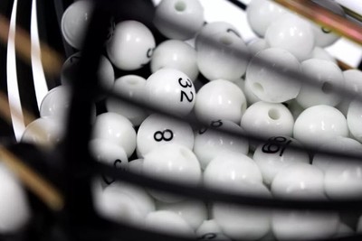 Gabbia per bingo - Gioco con macchinetta per palline della