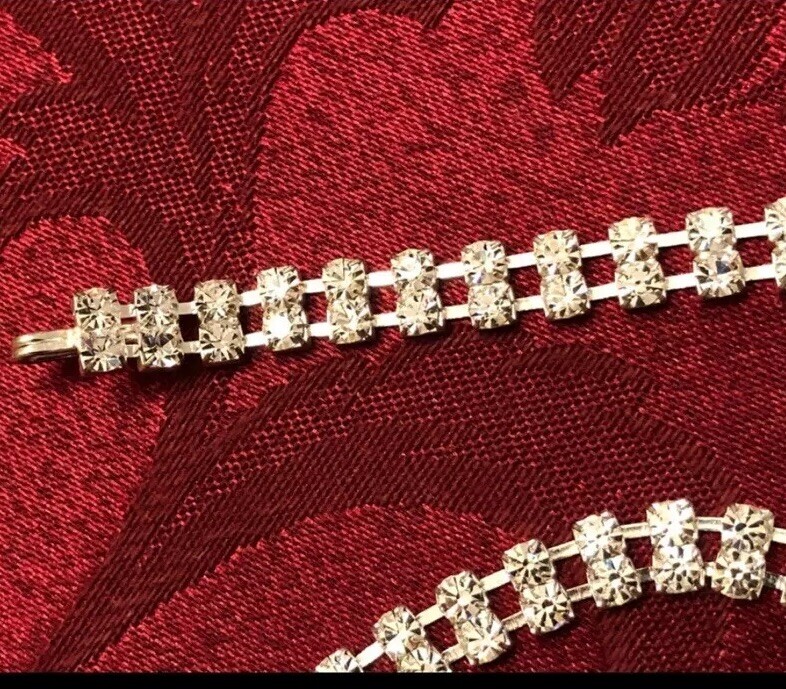 Crystal Rhinestone Chain Skinny Fashion Belt – Silver, 38 Inches (4mm Stones)