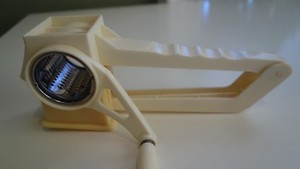 Manual Cheese/Nuts Shredder