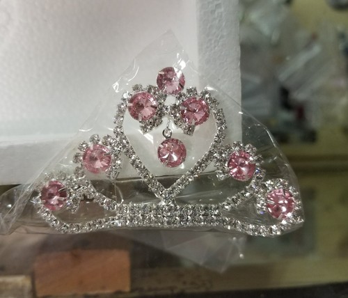 Wedding Supplies (Lace Garter, Glass Slipper, Tiara Hair Comb Piece, Ribbon) - Picture 3 of 6