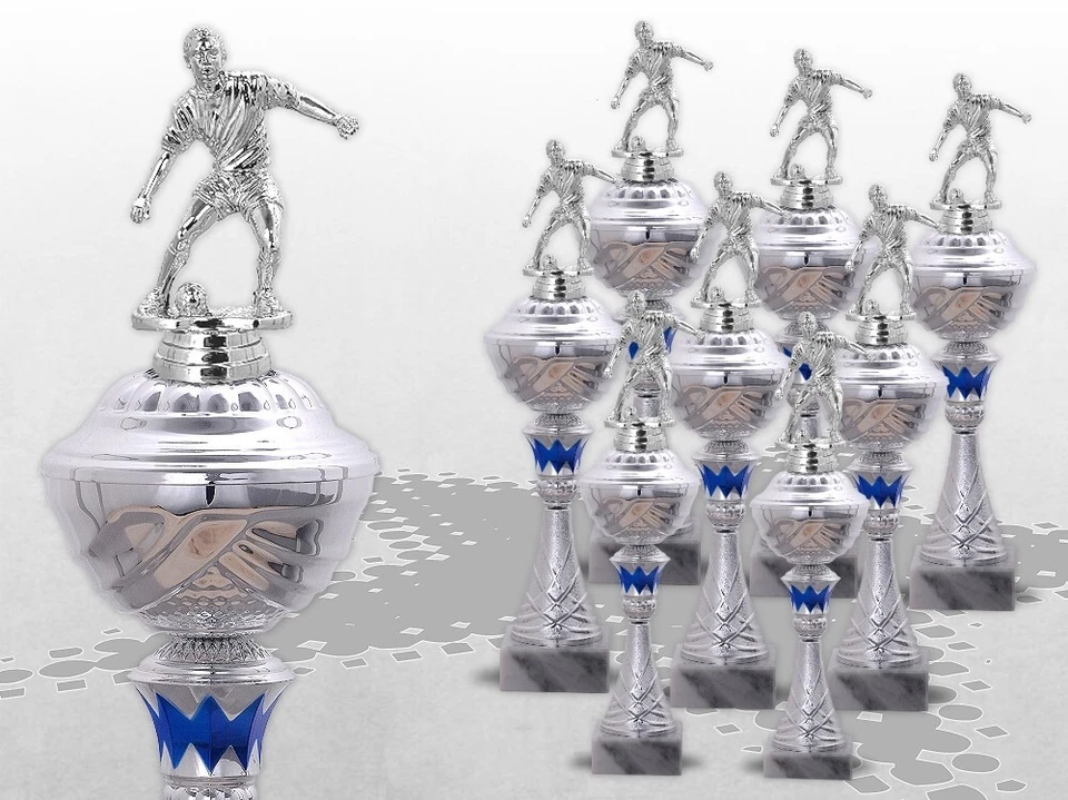 VEREINSSTORE 8er FUSSBALL Pokale mit Figur Pokalserie mit Gravur TOP Preis silber / blau