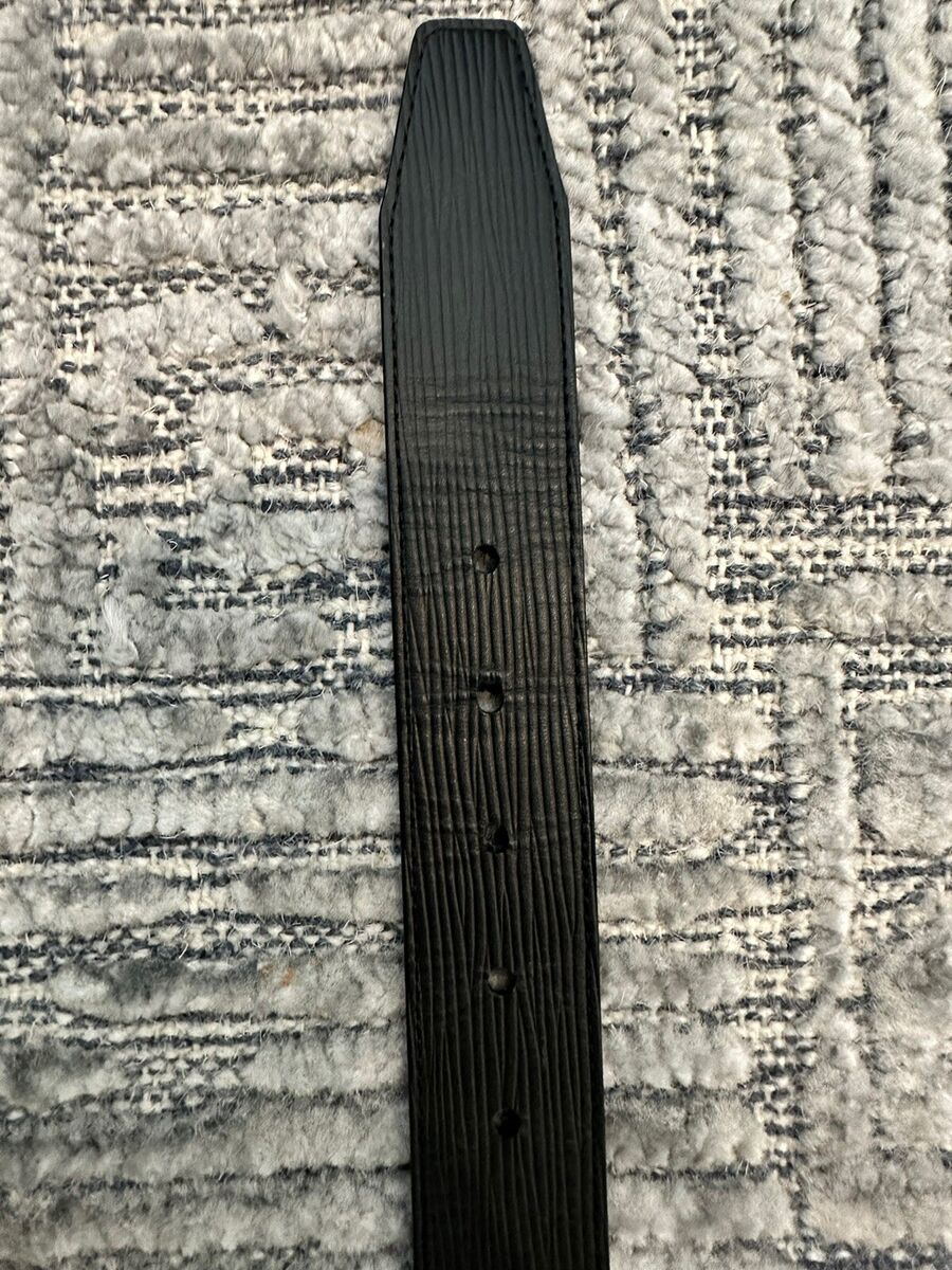LOUIS VUITTON Ceinture Slender Epi Leather Reversable Belt LOUIS VUITTON Ceinture Slender Epi Leather Reversable Belt