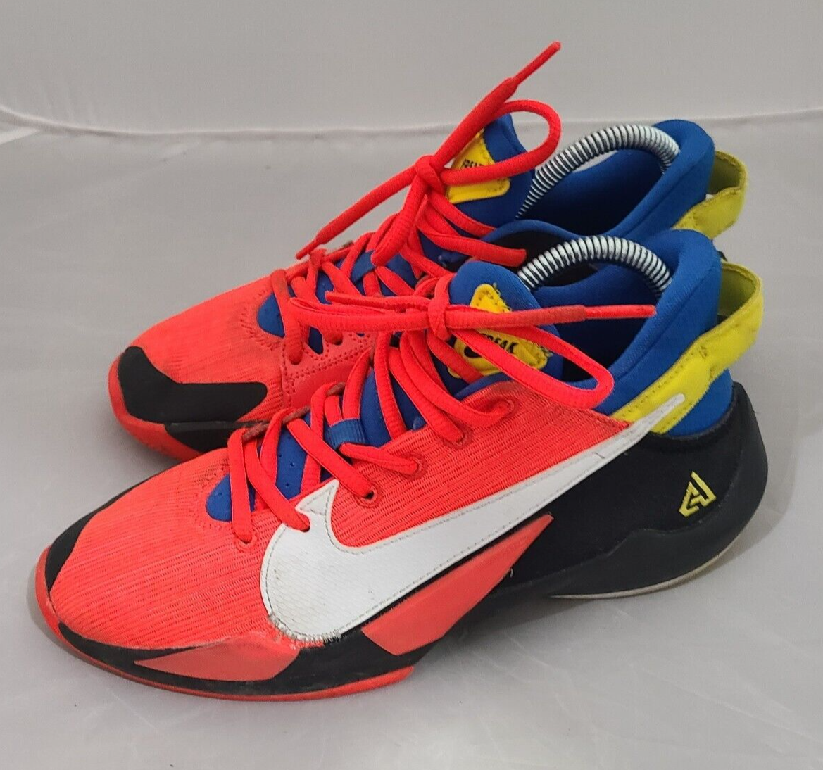 Nike Boys Zoom Freak CN8574-606 Red Basketball Shoes Sneakers