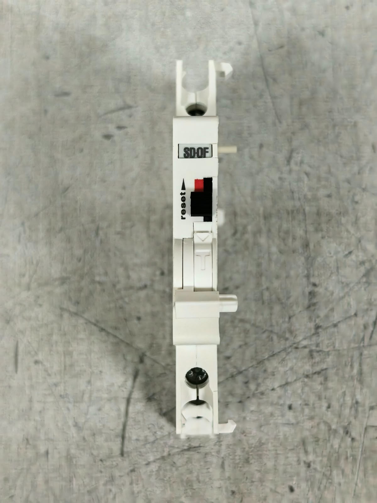 Schneider Electric A9N26929 SCHNEIDER ELECTRIC A9N26929 DOUBLE CONTACT 240-415V LOT 4