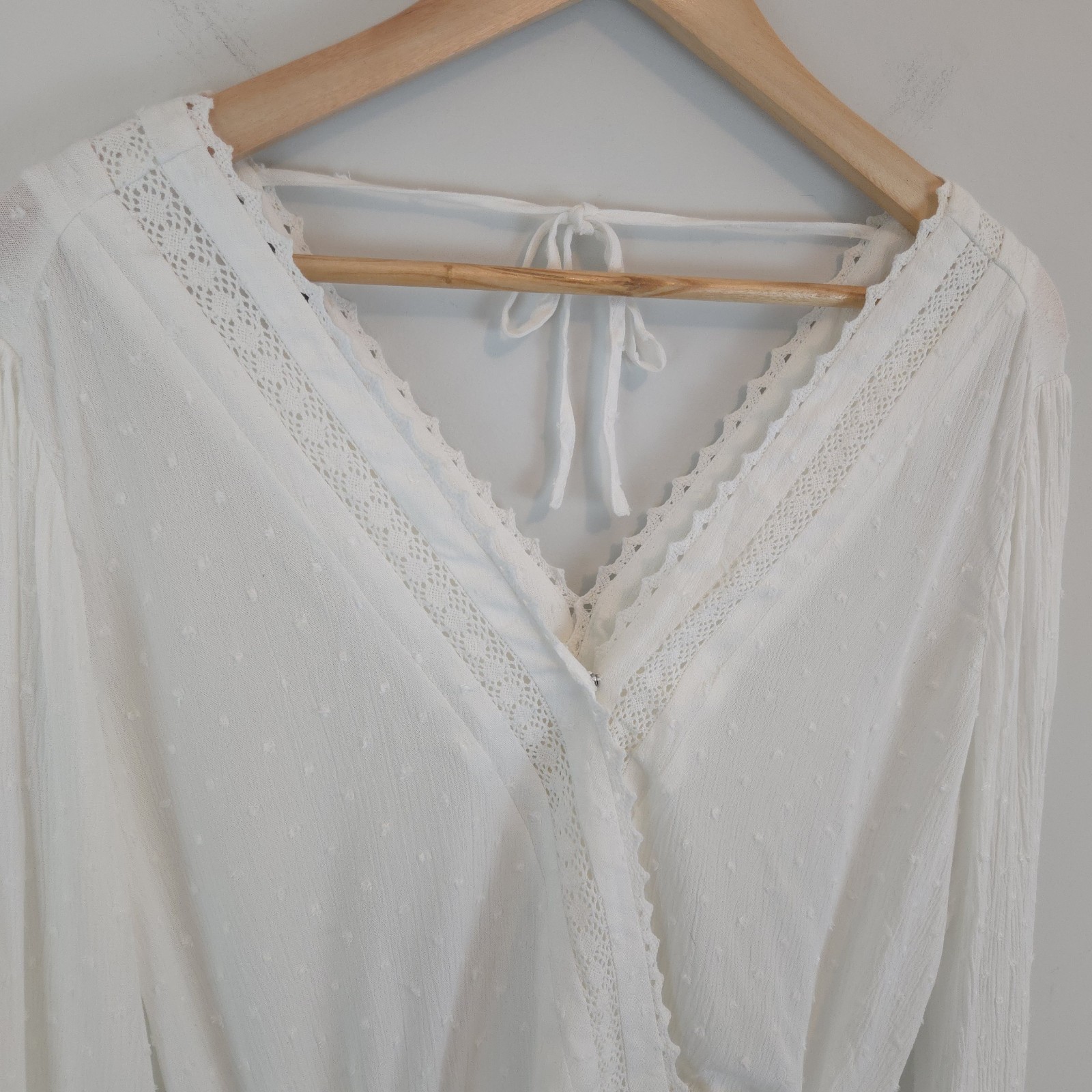 Paige Women's Nikola Swiss Dot Peplum Blouse Whit… - image 2