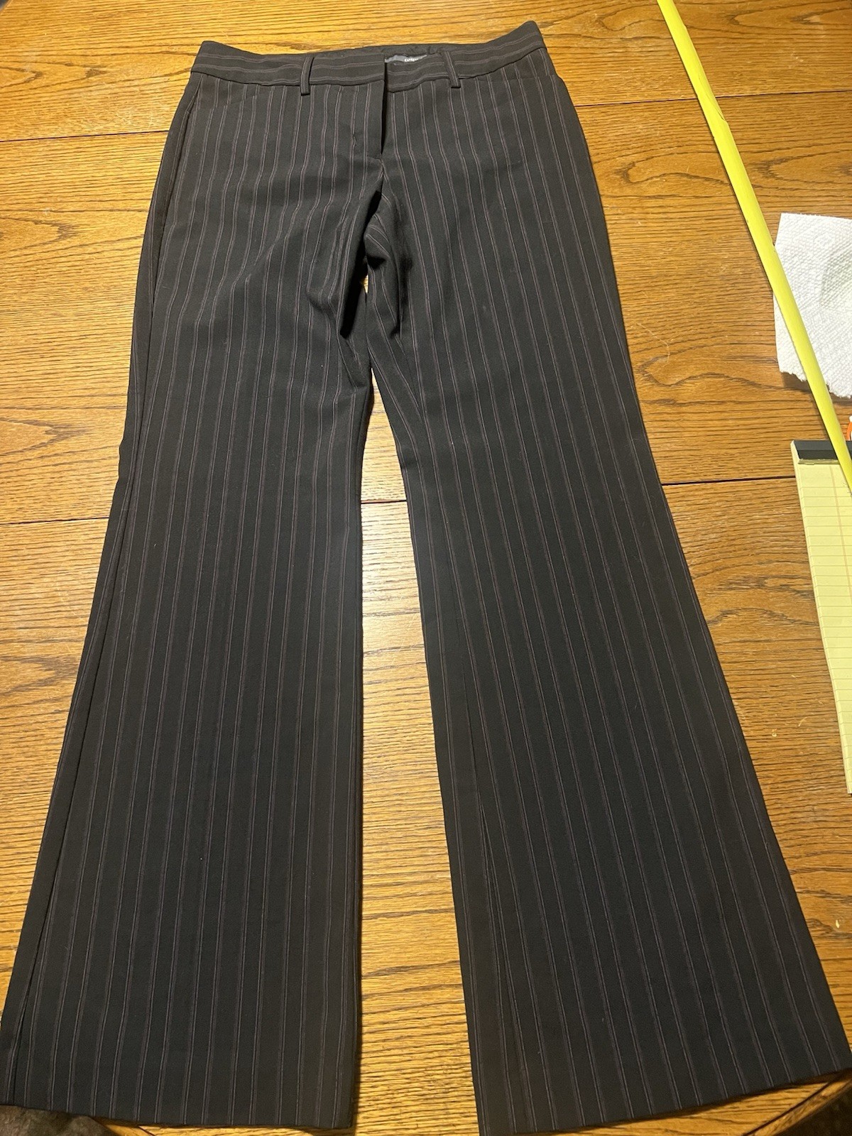 express design studio Editor Pinstripe Dress pants Black  Pink Stripes Boot Cut