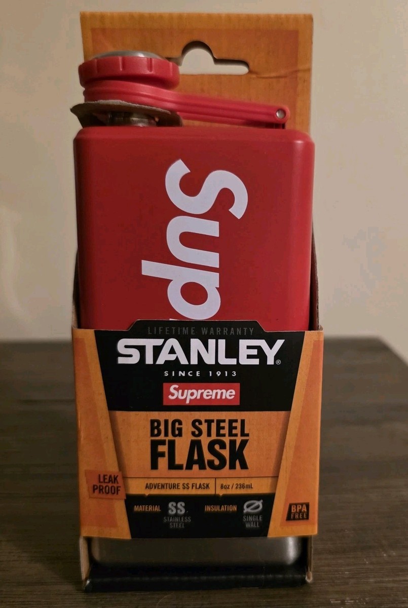 レア⭐︎Supreme Stanley Adventure Flask Red RARE Stanley Supreme Adventure Stainless Steel Flask 8oz Red