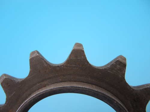FIXED WHEEL COG / SPROCKET - 14 TOOTH FOR 1/8" CHAIN - 1970`S NEW OLD STOCK - Picture 4 of 5