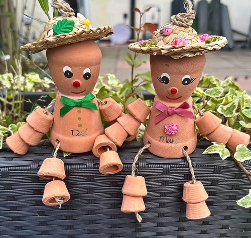 Flower Plant Pot Men Lady Terracotta Bill Ben Garden Ornament Mum personalise - Picture 18 of 95