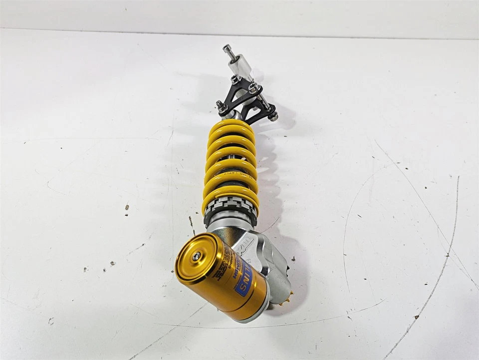 Amortiguador trasero Triumph Speed Triple RS 1050 2019 Ohlins TTX T2050357 TR9110 Foto 2 de 4