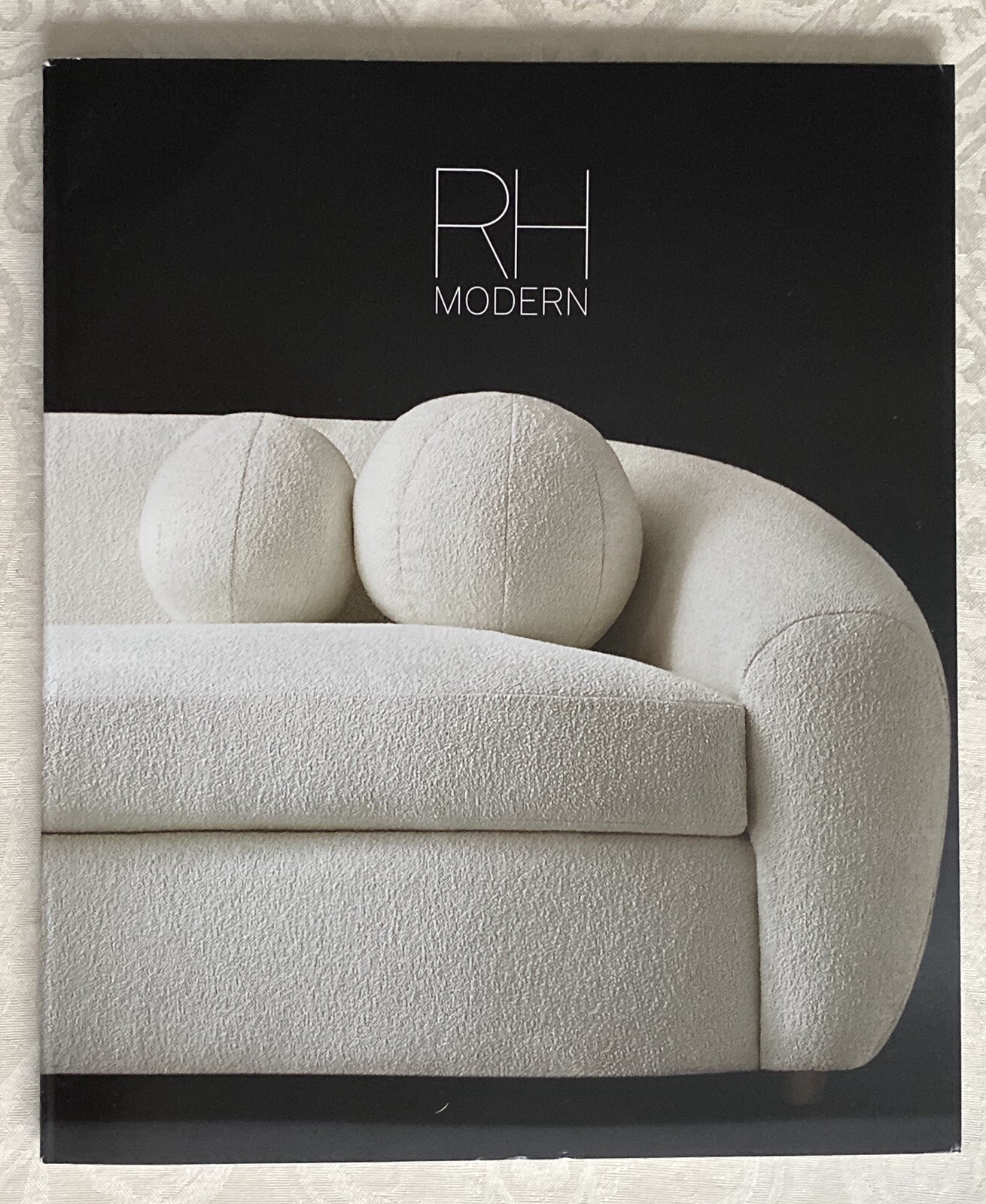 RESTORATION HARDWARE CATALOG 240 PAGES 2020 RH MODERN DESIGNER HOME
