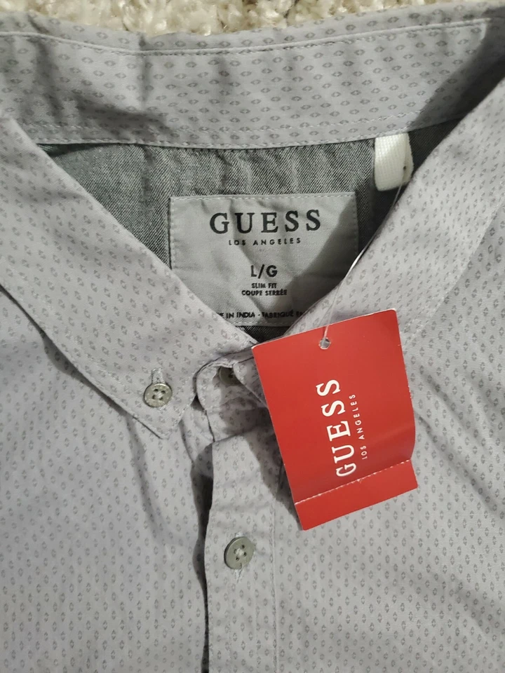Camisa de vestir Guess Los Angeles para hombre manga larga con botones calce ajustado precio de venta sugerido por el fabricante $49,99 L Foto 2 de 3