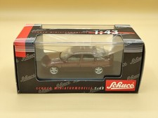 Voiture Miniature Schuco Mercedes-Benz W114 Rouge - Échelle 1/87 (SCH26763)