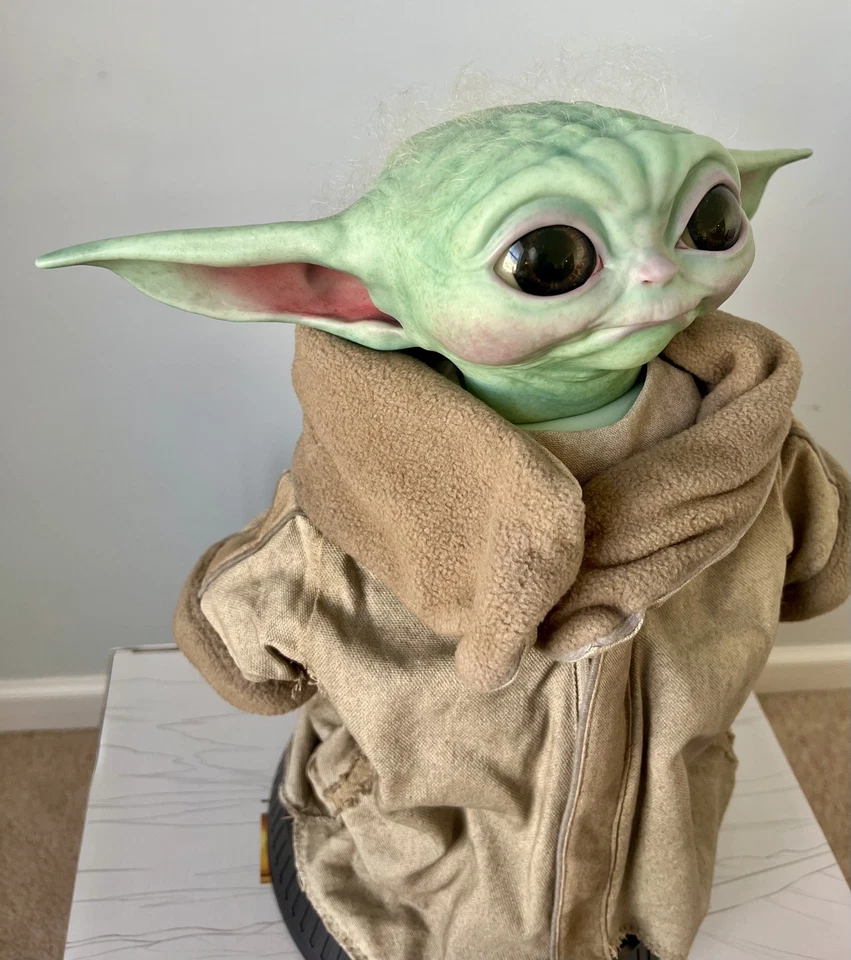 SIDESHOW LIMITED EDITION STAR WARS The Mandalorian The Child LIFE SIZE GROGU  - Image 3 of 4