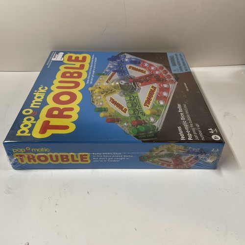 Pop-O-Matic Trouble Kids Board Game, Family Games for 2-4 Players - Picture 5 of 6