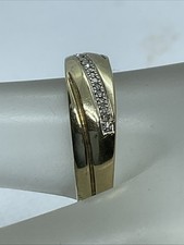 ELEGANT Solid 10K Yellow Gold Genuine Diamonds MEN  S Wedding Band Ring 2.2gr.
